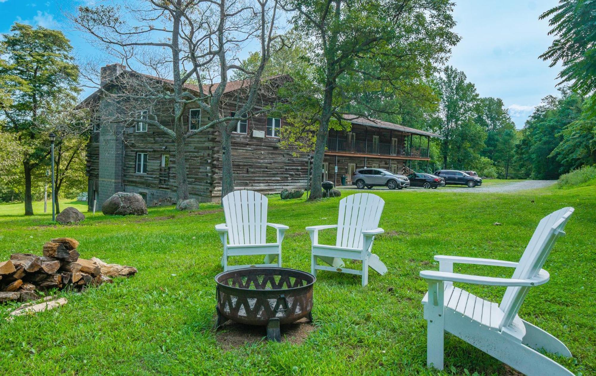 Graves Mountain Farm & Lodges Syria Esterno foto