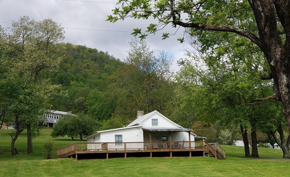 Graves Mountain Farm & Lodges Syria Esterno foto